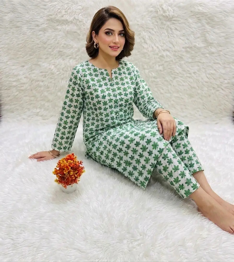 2 Pcs Women's Unstitched Printed Suit