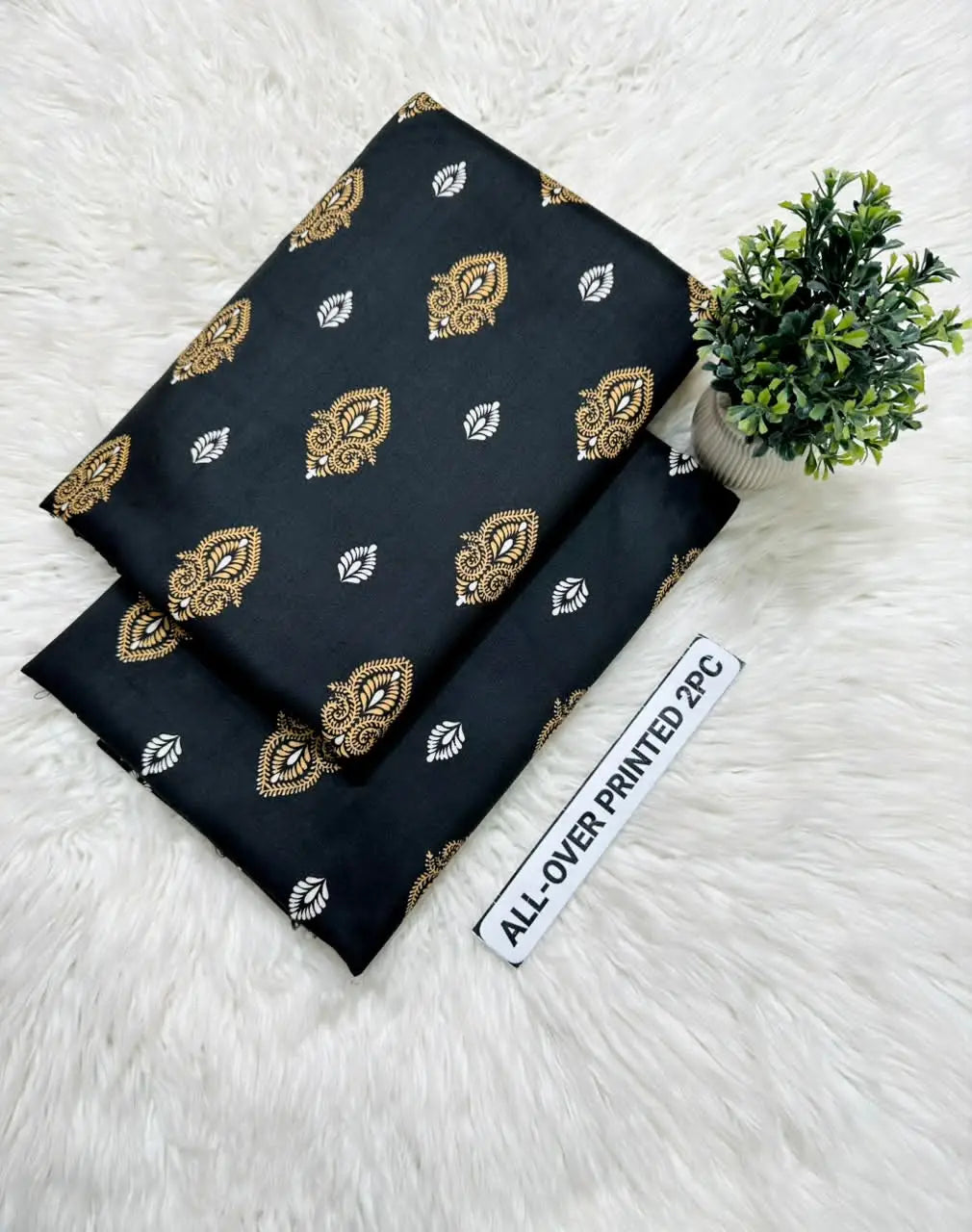 2 Pcs Women's Unstitched Printed Suit